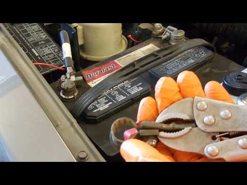 #11: The One Where I Fixed The Battery Cable (1 of 2) #11: The One Where I Fixed The Battery Cable (1 of 2)