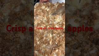 Apple crisp for dessert #dessert #apple#satisfyingvideo