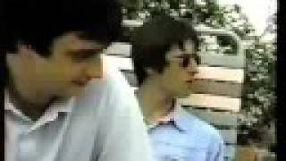 Oasis (Liam Gallagher) get pranked, 1994