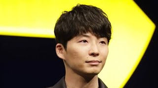 「こんなに暗いの初めて」星野源『紅白』で15秒沈黙、笑顔ナシの“異変”にファン騒然…終了後のラジオでは涙も