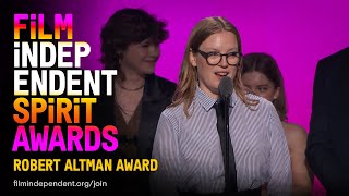 WOMEN TALKING wins the ROBERT ALTMAN AWARD at the 2023 Film Independent Spirit Awards