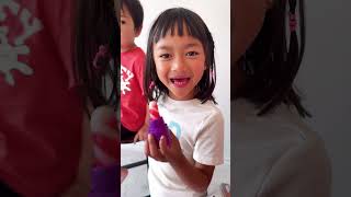 Lipstick prank on mom 💄😱🤣❤️✅🥰👶🏻👧🏻🌈🚀🎉