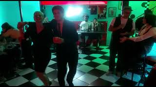 Hunter Krikac \u0026 Mariangela Salichou - Lindy Hop at Cherry Blossom Diner (Athens)