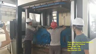 Plastic pallet making machine