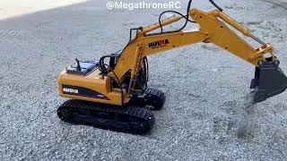 Huina 1550 Excavator | Very cheap price and entry level !