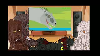 •| Algunos Dinos reaccionan a Espinosaurio vs Indominus rex |•