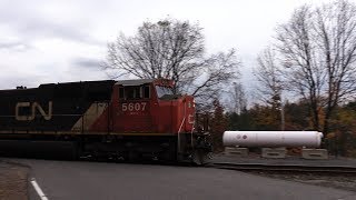 CN 5607 at Dock Siding (27OCT2017)