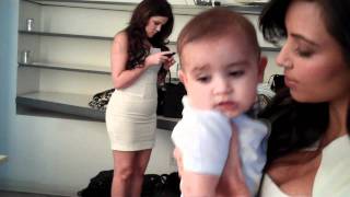 Kim Kardashian Kam: Baby Mason Dancing!