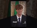 jannik sinner scoppia dal ridere prima del discorso davanti a mattarella😅😅😅 succedeva un anno fa