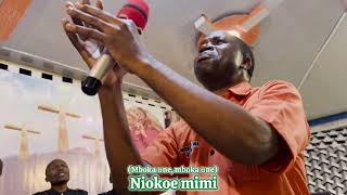 Mbarikiwa video music-Ndongolela kyala gwangu-Niongoze Mungu wangu.Kinyakusa with swahili subtitles.