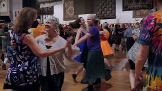 Contra Dancing - Cabin Fever - Darlene Underwood \u0026 PLAYING WITH FYRE - Snake in the Garden 'B'