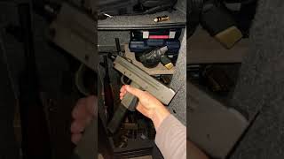 Cobray m11 Mac 11 9mm