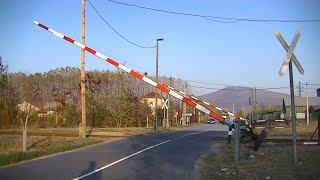 Spoorwegovergang Apc-Zagyvaszántó (H) // Railroad crossing // Vasúti átjáró