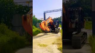 점점 커지네요❗️텐이라고 부르기는...(무게 32톤, 버켓1.5m3) #excavator #machinery