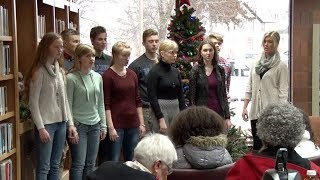 Brainerd Public Library Holds Annual Holiday Open House