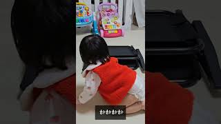 10개월 여자애기 오늘도.. 바쁘다바뻐 #아기 #vlog #딸바보가되는이유 #baby #cute #브이로그 #육아 #10개월아기 #육아일상 #육아브이로그