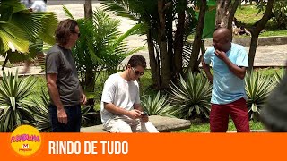 Pegadinha Magazine: rindo de tudo