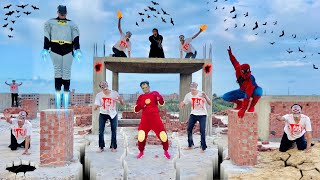 ظهور الأبطال الخارقين باتمان🦇وسبيدرمان🕷لإنقاذ أيرون مان⚡️من الزومبي🧟‍♂️( الاندومي الخارق⚡️جزء4🔥)