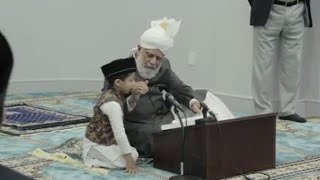 Shayaan(4yrs)Shares Affectionate Moment with Huzur