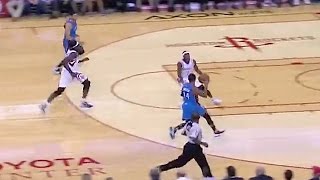 D.J. Augustin Gets Away With the Worst Non-Travel Call You'll Ever See