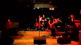 GRAVESIDESERVICE - LIVE 2012 - POPES PEARS