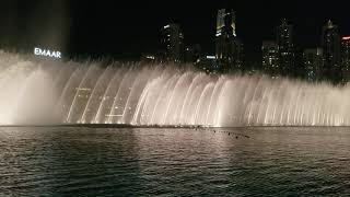 Dubai Dancing fountains. نوافير دبي الراقصة