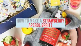 HOW TO MAKE A STRAWBERRY APEROL SPRITZ