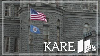 Secretary of State visits St. Cloud prison to speak to inmates about voting rights