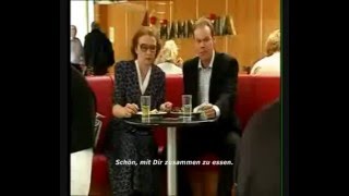 Im Restaurant mit Mutti deutsch / German version