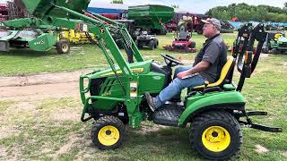 Lot #147 2016 John Deere 1023E