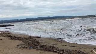 富山県　氷見市の海(島尾海岸)　一人で来た　2022年 9月2日　海が荒れてます　Sea in Himi city, Toyama prefecture, Japan　2022/09/02