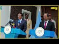 madaxweynihii hore ee somaliya oo qoral u diray madaxweyne xasan sheekh