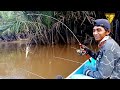 left and right fishing rods were beaten by giant prawns