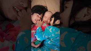 KETIKA DISTA DITINGGAL SENDIRI DENGAN ADIK”NYA🥲🥲#viralvideos #viralditiktok #viralvideo