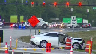 2 Orlando police officers seriously injured in wrong-way crash