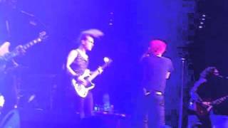 My Chemical Romance - SING live in San Diego 12-12-10