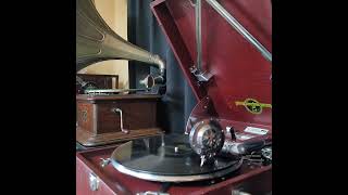 新橋 喜代三 ♪泪ある笑顔♪ 1934年 . Columbia Model No G ｰ 241 phonograph