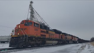 Last train of 2020, BNSF 9191 leading a BNSF rock train.