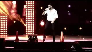 Akshay Kumar singing Teri Meri Kahaani live in US : The Fusion Tour 2015 Old video