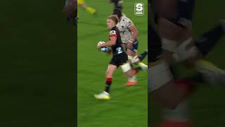 HUGE tackle following INSANE offload 😳