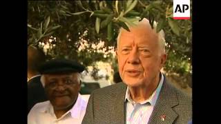 Carter, Tutu visits site where Palestinian families were evicted