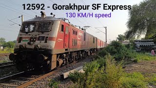 12592  - Gorakhpur SF Express #train #indiantrains #railway #indianrailways #trainvideo