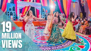 Bride's Surprise Mehndi Dance | Jalebi Baby | Cheez Badi | Nagada Sang Dhol | Cutie Pie