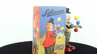 Schuco Clown Juggler