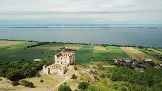 Закрытая Европа, развалины замка, первый полет на параплане , наступил на змею. Часть 1.#автодом