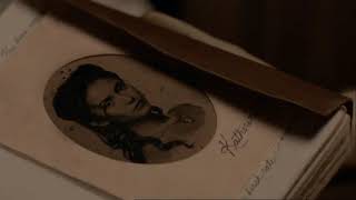 Stefan looks at Katherine's photo 1864 (1x01)