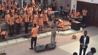 Joe Mettle's powerful Ewe and Twi medley with the Royals@ Royal Praize