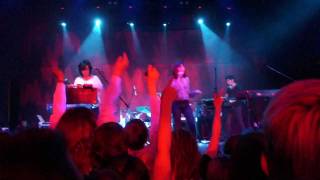 Ladytron - Playgirl (live 13.05.2011 @ Kosmonavt)