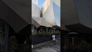 Walt Disney Concert Hall and the waiter cleaning the walkway #shorts