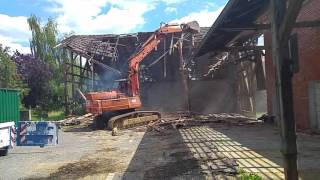 Scheunenabriss  - Martenshof Uetze - 4. Das erste Wackeln